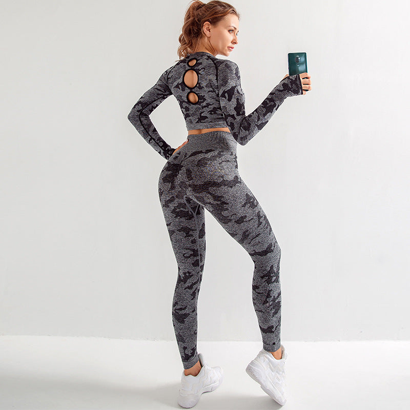 Seamless Camo Yoga Set – High Elasticity Activewear