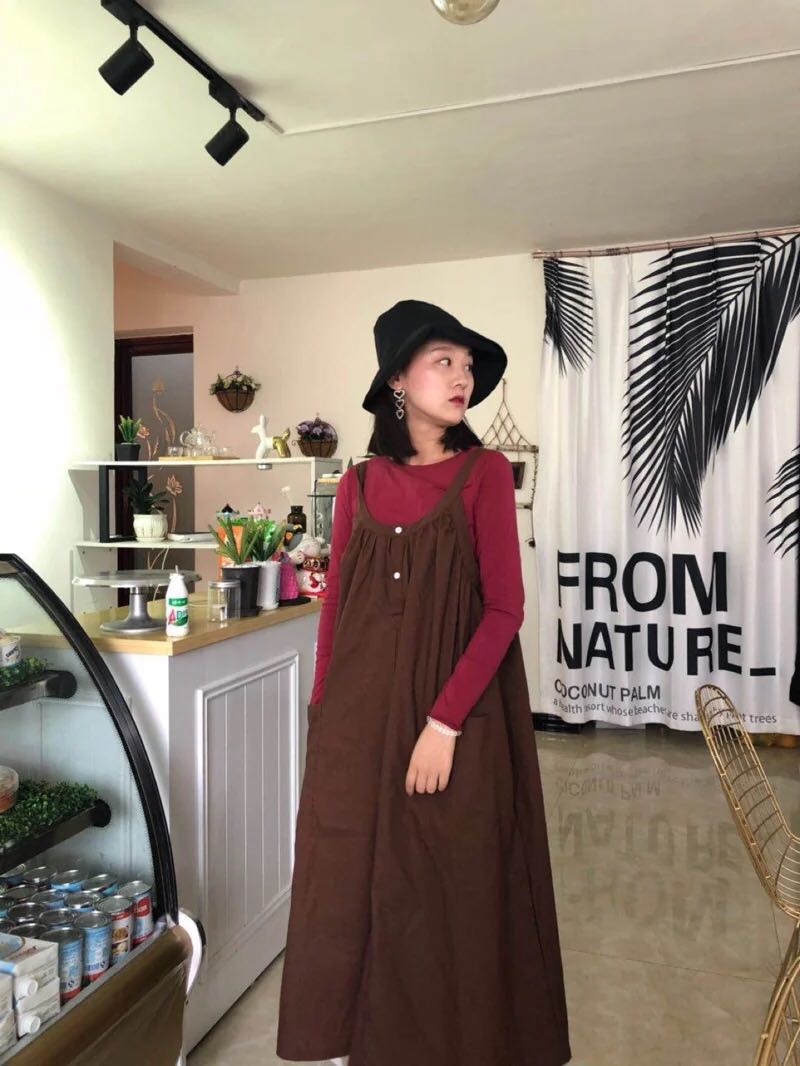 Loose-Fit Cotton Linen Jumpsuit with Big Pockets