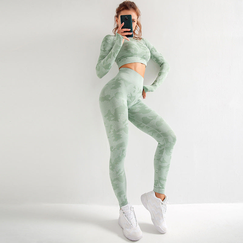 Seamless Camo Yoga Set – High Elasticity Activewear