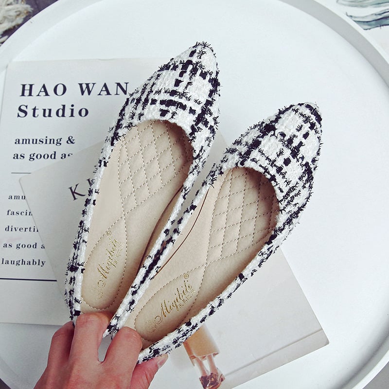 Pointed Toe Ballet Flats — Classic All-Day Style