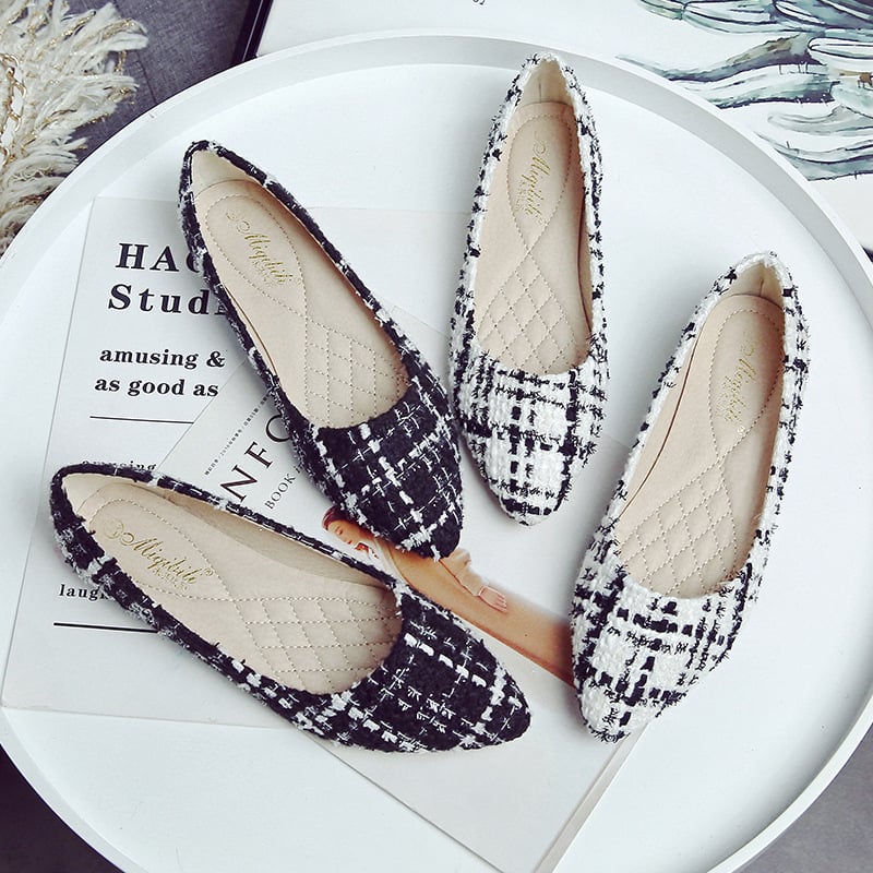 Pointed Toe Ballet Flats — Classic All-Day Style