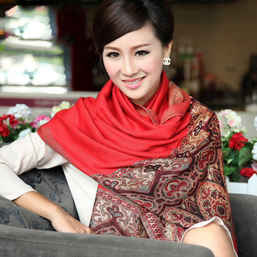 Long Floral Jacquard Knit Scarf